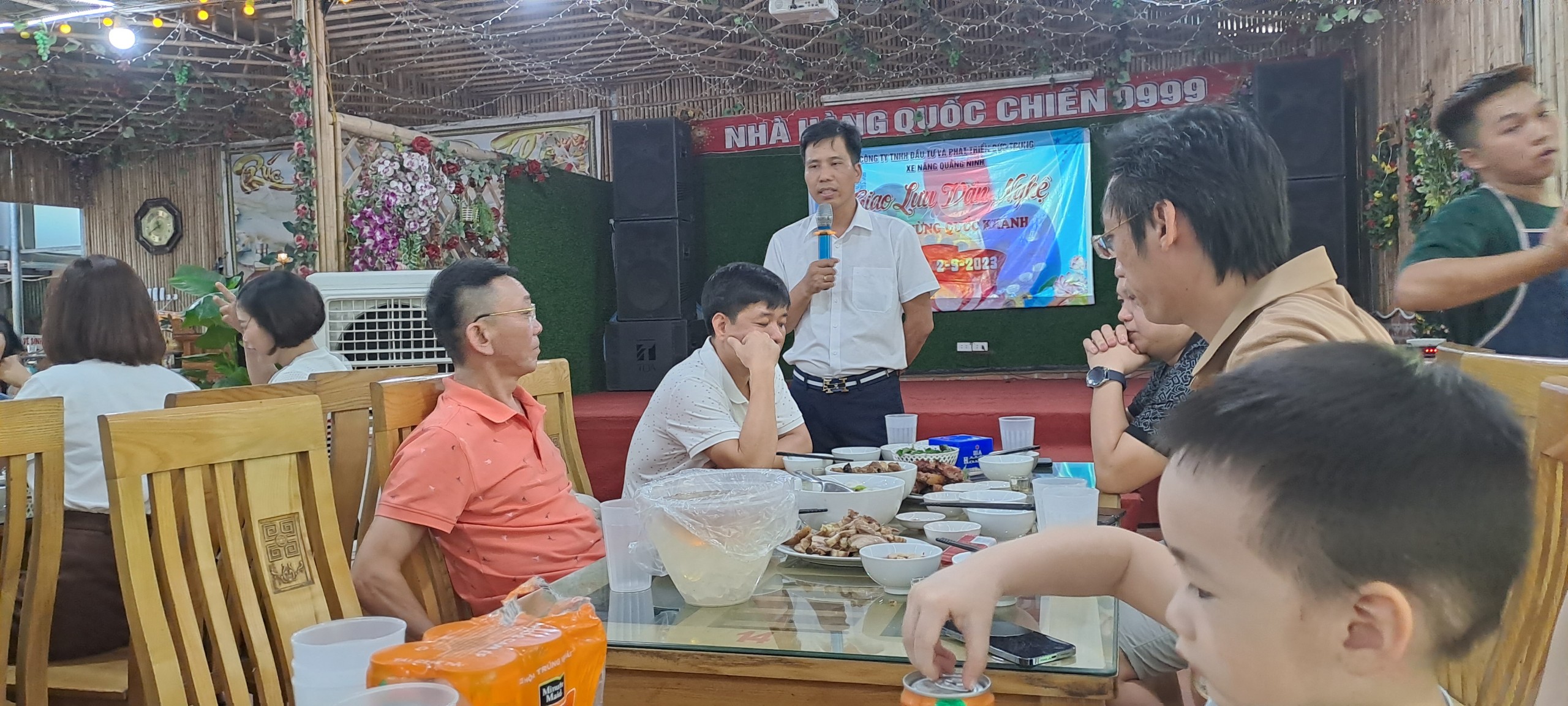 HOẠT ĐỘNG CHÀO MỪNG NGÀY QUỐC KHÁNH 2/9 CỦA XE NÂNG QUẢNG NINH