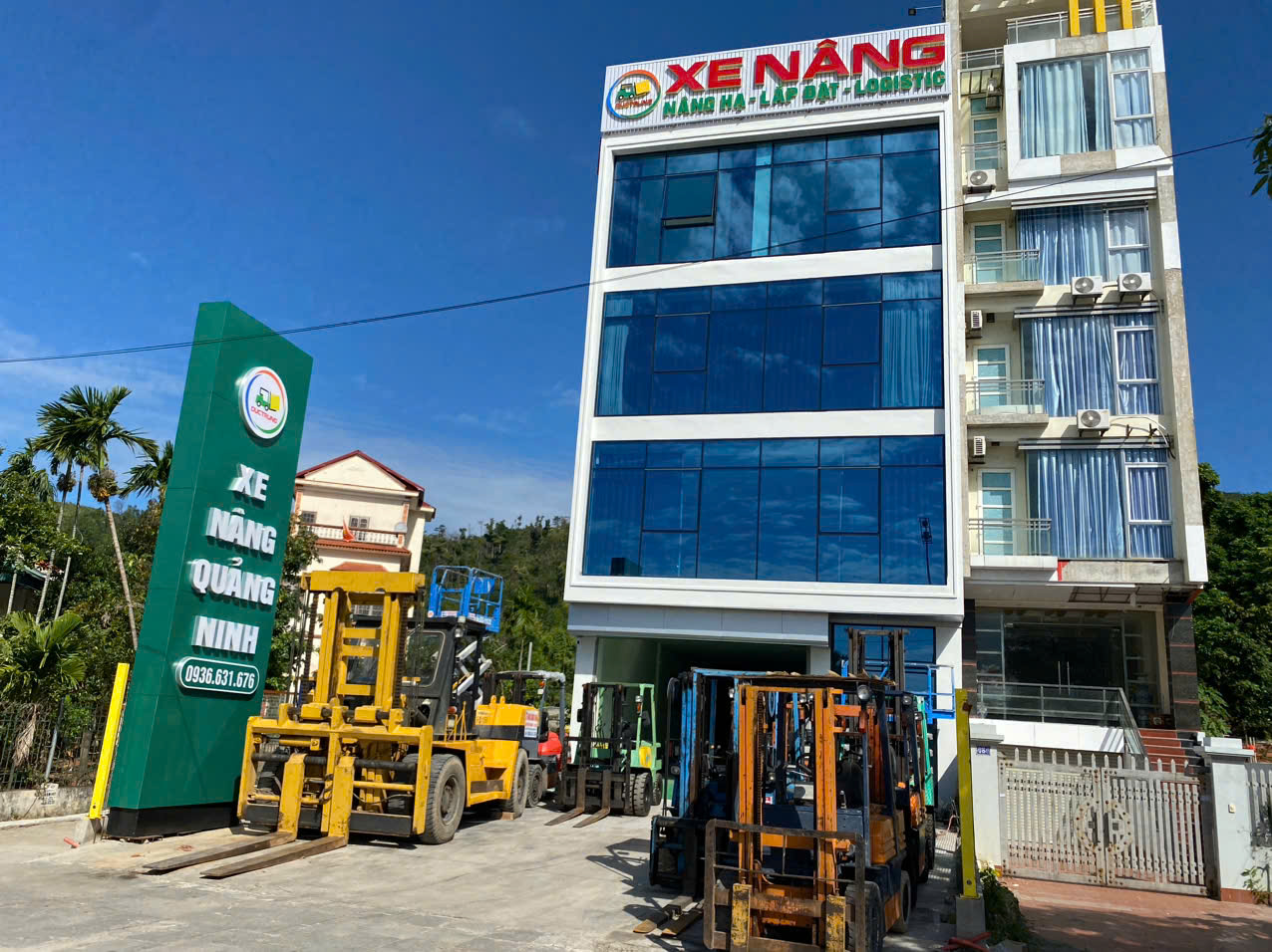 TƯNG BỪNG KHAI TRƯƠNG VĂN PHÒNG MỚI TẠI HẠ LONG