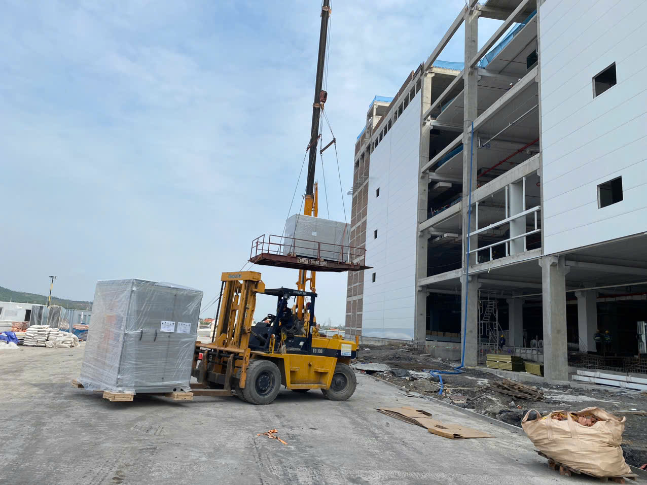 Dỡ Hàng, Di Chuyển, Lắp Đặt AHU Uy Tín Tại Quảng Ninh